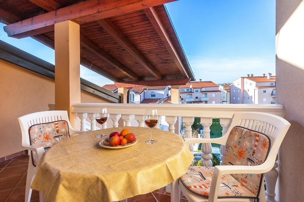 Apartment Stinjan